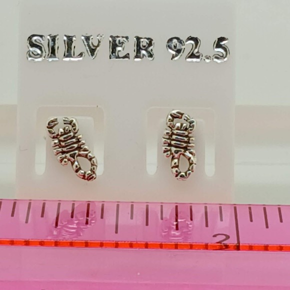 Vintage New-Old-Stock Sterling Silver 925 Scorpion Stud Earrings Scorpio Jewelry - Picture 12 of 16